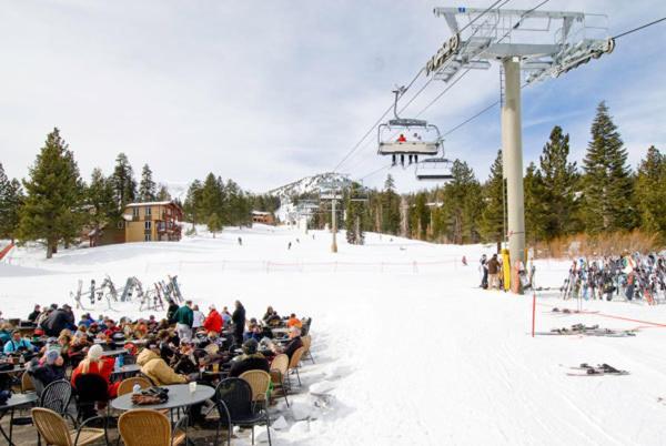 Meadow Ridge Condos By Mammoth Slopes Lodging Mammoth Lakes Eksteriør bilde