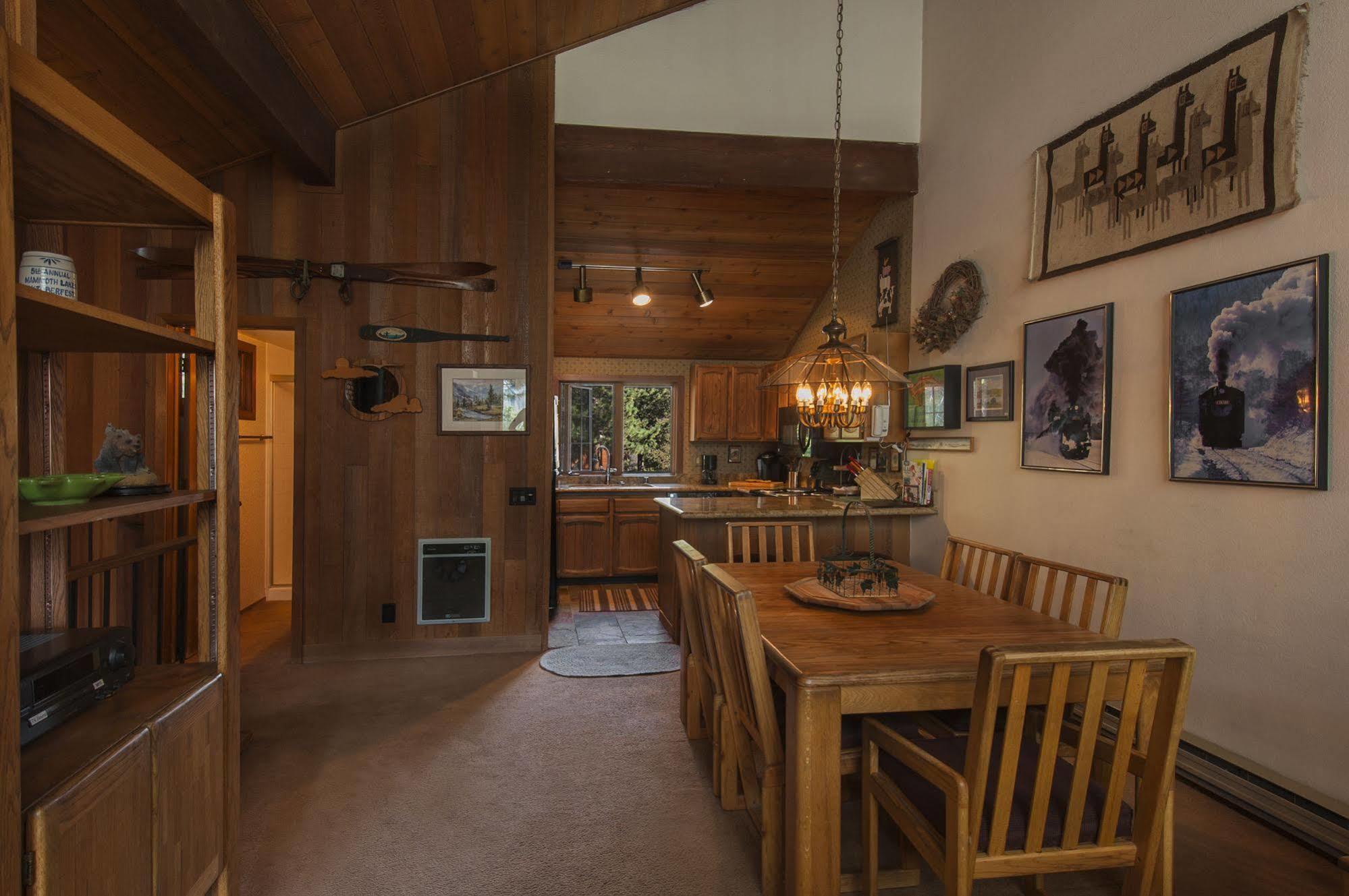 Meadow Ridge Condos By Mammoth Slopes Lodging Mammoth Lakes Eksteriør bilde